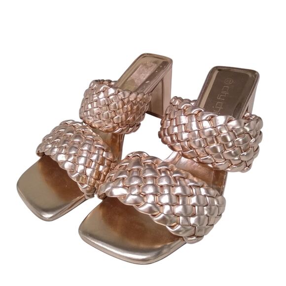 [H428] City Chic Gold Woven Sandals, Size 11W - Picture 1 of 8